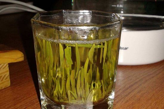 冷泡茶用什么茶葉最好，什么樣的茶適合冷泡？