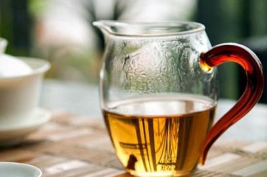 福鼎白茶能長時間悶泡嗎，老白茶可以悶著喝嗎？