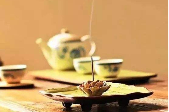 綠茶碧螺春怎么泡簡易步驟，沖泡碧螺春的十二步驟口訣