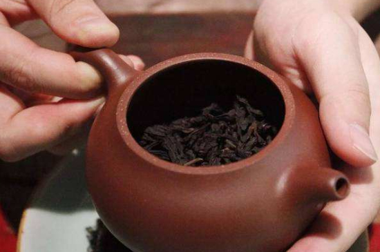 什么泥料的紫砂壺沖泡肉桂，武夷巖茶肉桂用哪種紫砂壺好？