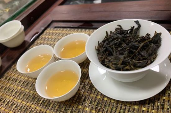哪些茶適合泡功夫茶，功夫茶應(yīng)該配什么茶葉