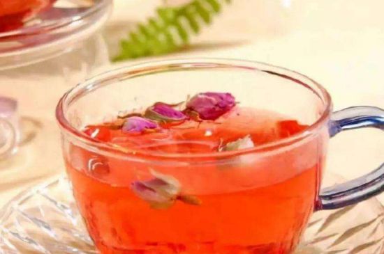 蜂蜜泡茶葉的副作用，蜂蜜泡茶葉有什么禁忌