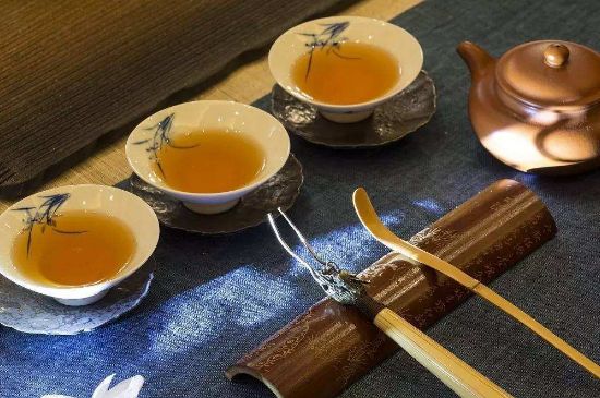哪些茶適合泡功夫茶，功夫茶應(yīng)該配什么茶葉