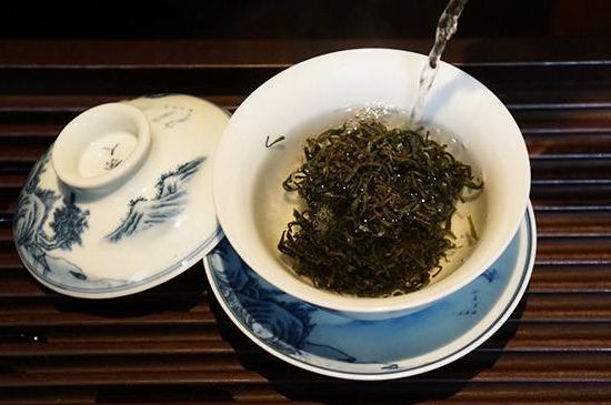 各類茶的注水方式，不同的茶泡茶時(shí)怎么注水