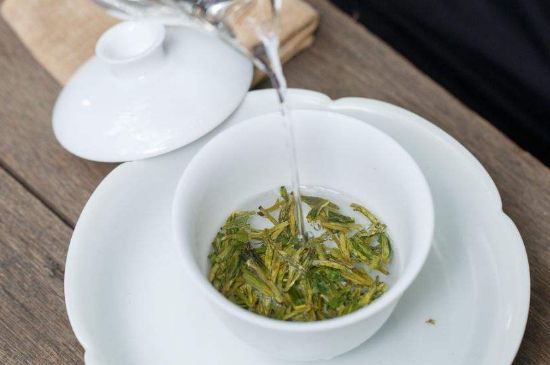 蒸茶和煮茶還有泡茶有什么區(qū)別，泡茶煮茶蒸茶哪個好喝？