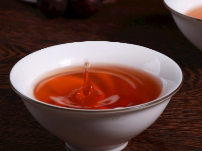 女人長期喝紅茶好不好，女人喝紅茶的功效