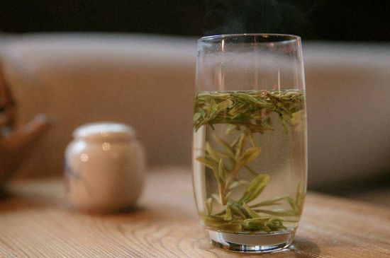 冷泡茶用什么茶葉最好，什么樣的茶適合冷泡？