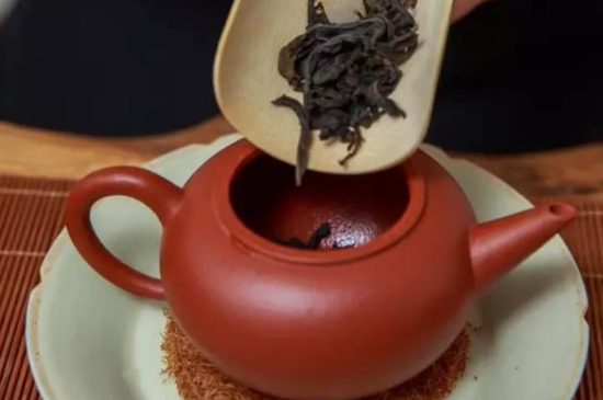 什么泥料的紫砂壺沖泡肉桂，武夷巖茶肉桂用哪種紫砂壺好？