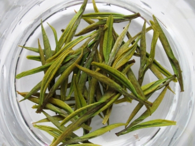 安吉白茶的功效與作用，簡單概括安吉白茶功效