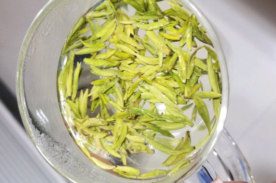 茶葉過(guò)期5年了但沒(méi)開(kāi)封，茶葉放久了能喝嗎