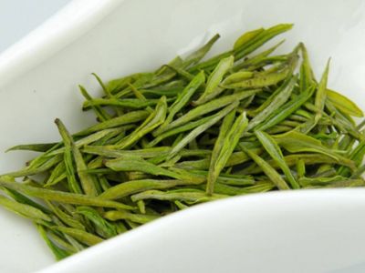 白茶顏色變黃還能喝嗎，發(fā)黃的白茶好不好？