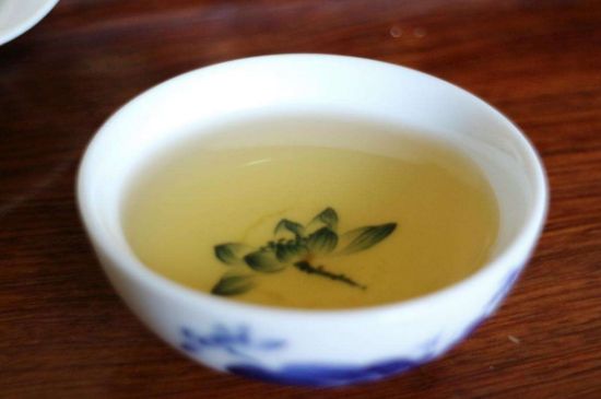 茉莉香精茶的鑒別方法，茉莉茶加香精怎樣識(shí)別？