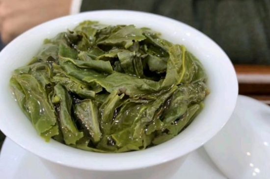 用紙巾辨別香精鐵觀音，鐵觀音香精如何分辨方法