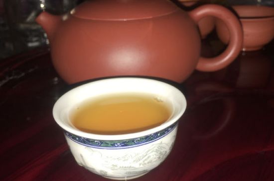 200一斤的茶葉算不算好，兩百一斤買的是中低檔茶