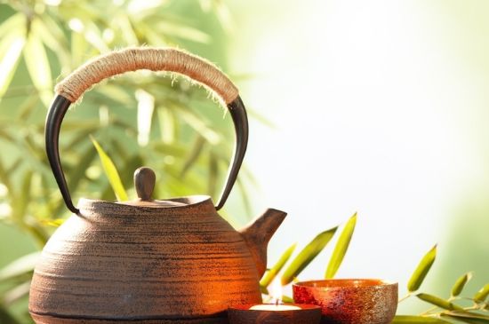 <a href=http://m.cikucha.com/chaju/jinshu/ target=_blank class=infotextkey>日本鐵壺</a>怎么開壺，新鐵壺開壺方法