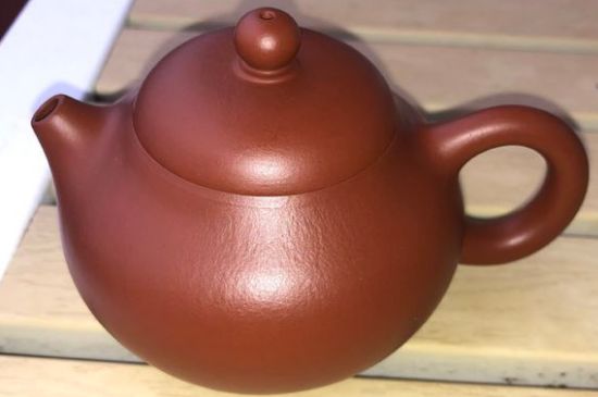 手工紫砂壺和模具壺有什么區(qū)別，快速鑒別手工壺模具壺