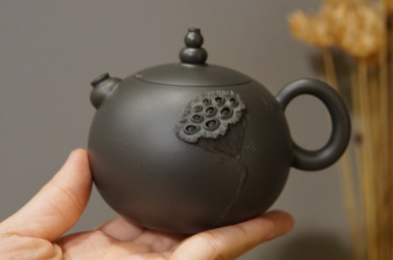 廣西欽州坭興陶可以泡多種茶嗎，坭興陶是一壺一茶嗎?