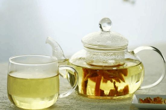 祛濕最有效的泡花茶，濕氣重適合泡什么花茶？