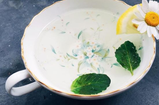 薄荷葉茶怎么制作，薄荷如何做成干茶葉