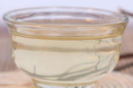 茉莉龍珠什么季節(jié)喝，夏天適合喝茉莉龍珠茶