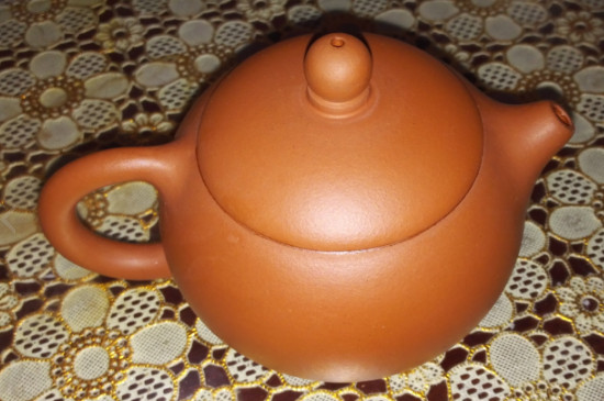 大紅袍和朱泥哪個好，為什么不能買大紅袍壺