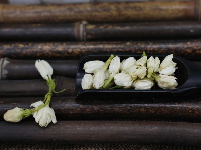 茉利花茶有什么功效作用，不適合什么人喝？