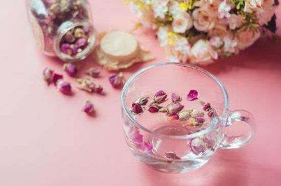 玫瑰花茶是應該煮還是蒸，玫瑰花茶是不是煮一下效果更好？
