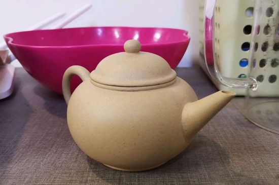 手工紫砂壺和模具壺有什么區(qū)別，快速鑒別手工壺模具壺