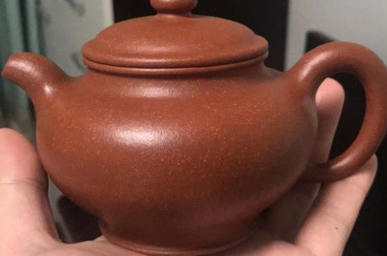 正宗紫砂壺多少錢一套，一套正宗宜興紫砂壺什么價(jià)格