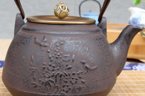 不要使用日本鐵壺燒水，日本鐵壺騙局