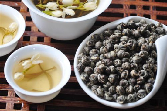 茉莉龍珠一次泡幾顆，茉莉龍珠一一杯放幾顆