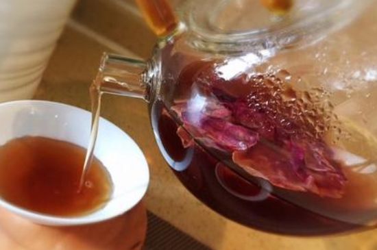 喝玫瑰花茶能祛斑嗎，玫瑰花茶有祛斑的功效嗎？