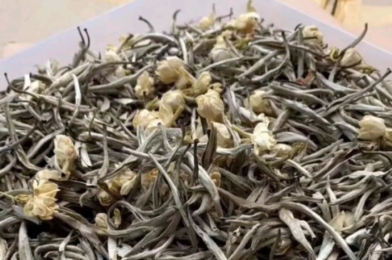 茉莉花花茶能煮嗎，喝茉莉花茶適合煮好還是泡好？