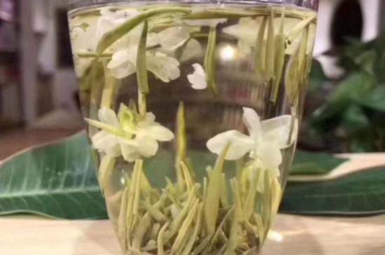 茉莉銀針適合什么人喝，茉莉銀針茶有什么功效