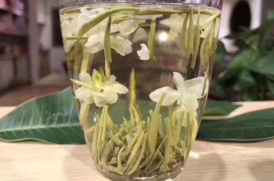 茉莉銀針屬于什么茶，茉莉銀針適合什么人喝？