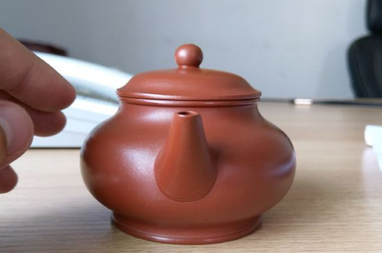 大紅袍和朱泥哪個好，為什么不能買大紅袍壺