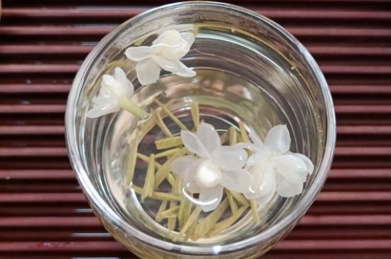 茉莉泡水禁忌，喝茉莉茶葉有什么禁忌