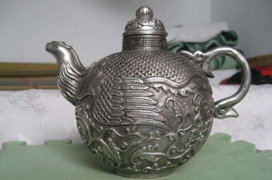 銀壺泡茶后為什么會變黑，銀壺內(nèi)膽發(fā)黑怎么辦