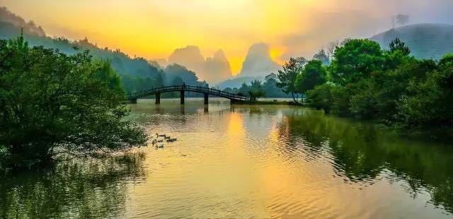 武夷山為什么盛產(chǎn)茶葉，武夷山茶為什么好喝？