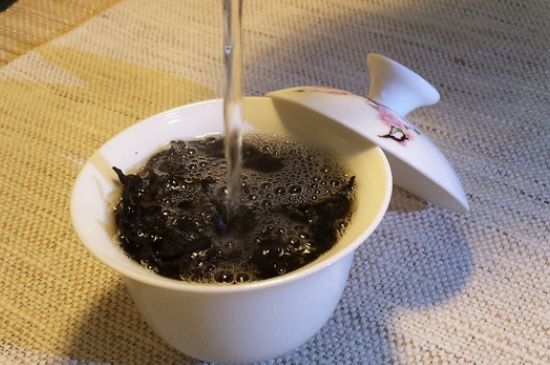 大紅袍茶葉好嗎？大紅袍被譽(yù)為“茶中之王”！