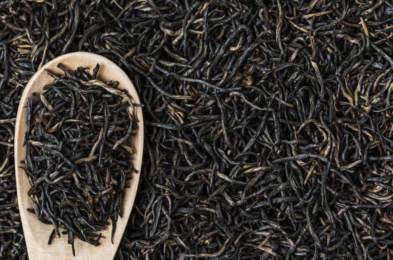 紅茶放置10年還能喝嗎，多年過期紅茶居然還能喝？