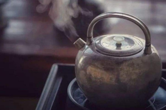 煮茶的步驟圖解，正確的煮白茶方法！