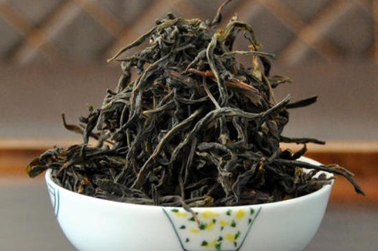 蜜蘭香和鴨屎香區(qū)別，鳳凰單樅鴨屎香vs蜜蘭香圖片對比