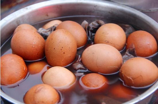 龍井茶放二年了能喝嗎，過期龍井茶的妙用！