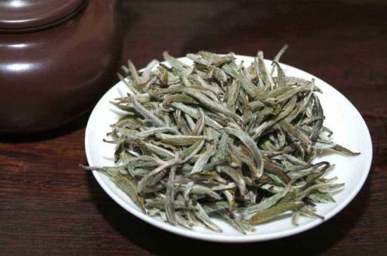 什么人不能喝白茶，白茶不宜什么人喝？