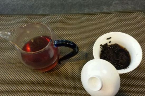 黑茶煮多久就得換掉，黑茶能煮幾天都不壞