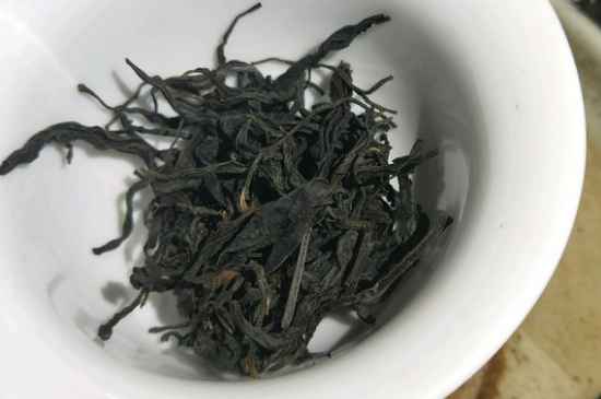 正山小種適合女人喝嗎，女人經(jīng)常喝正山小種茶好嗎