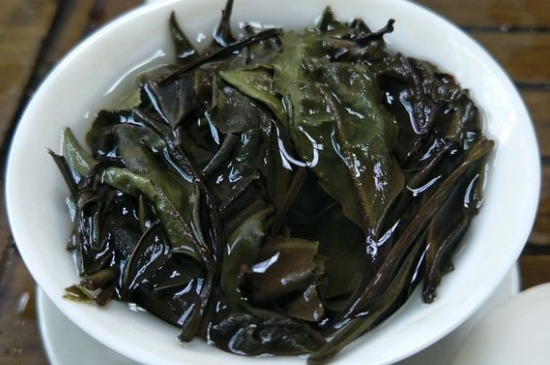 福鼎白茶貢眉和壽眉的區(qū)別，壽眉與貢眉有什么區(qū)別