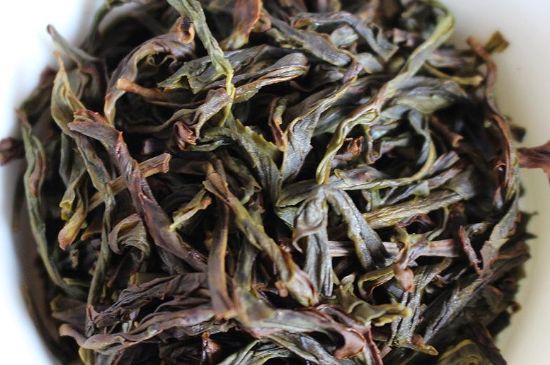 蜜蘭香和鴨屎香區(qū)別，鳳凰單樅鴨屎香vs蜜蘭香圖片對比