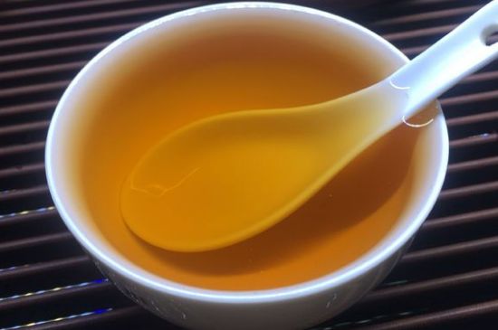 正山小種喝起來苦澀有點酸對嗎，正山小種發(fā)酸有害嗎